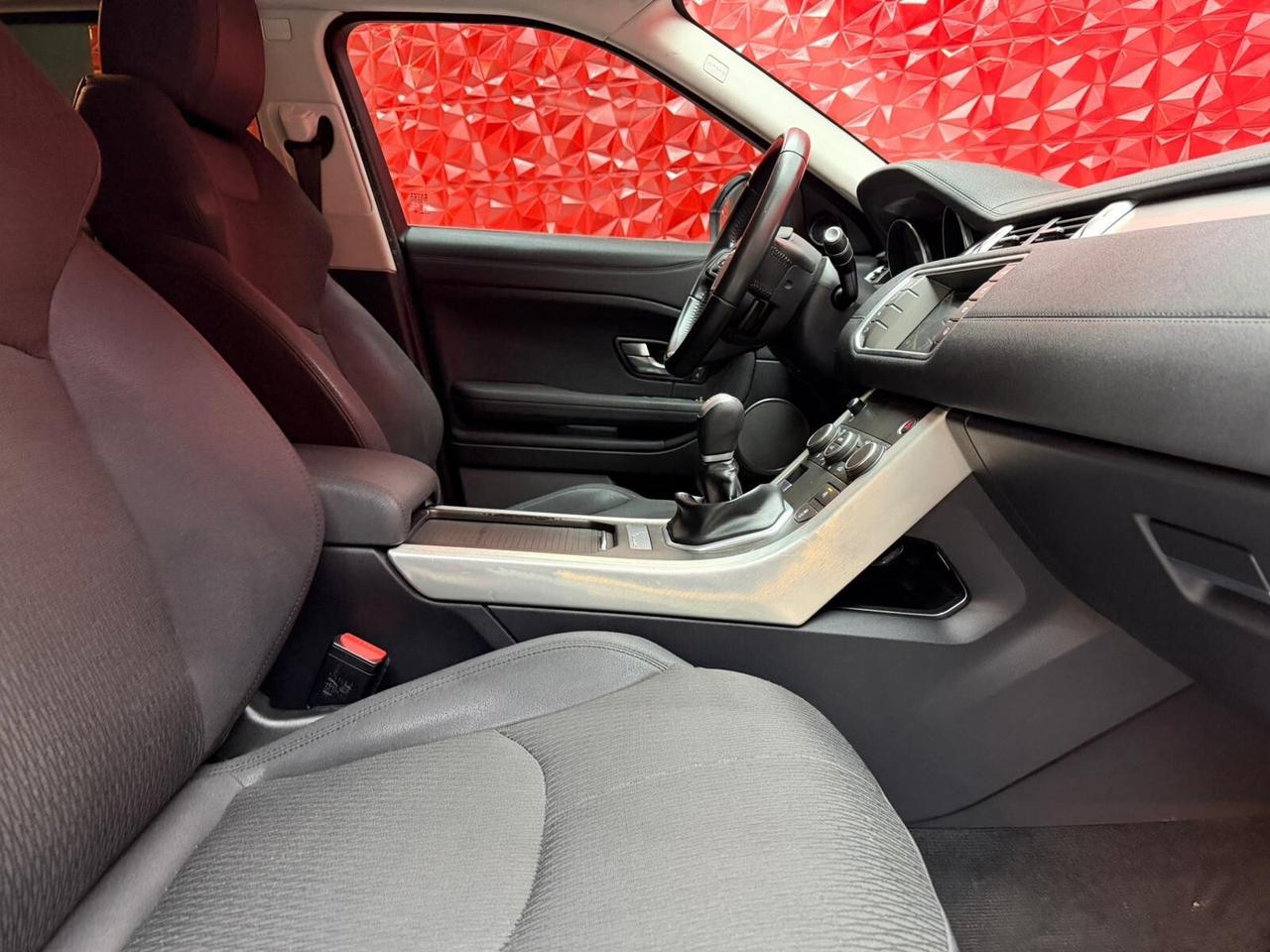 Land Rover Evoque 2.0 eD4 5p. SE 150CV 2017