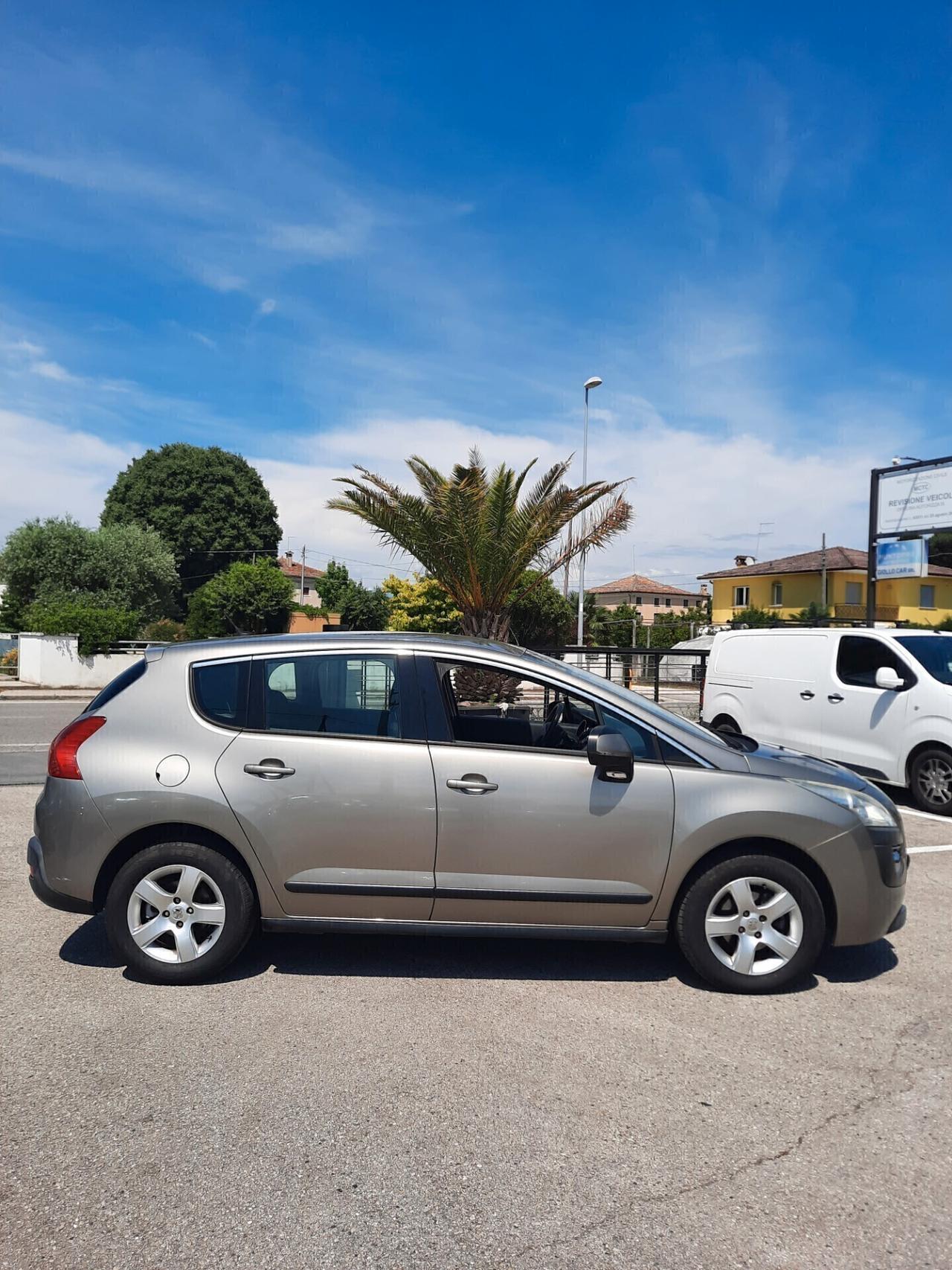 Peugeot 3008 1.6 HDi 110CV 4 TIPI DI GUIDA UNI,PROPRIETARIO