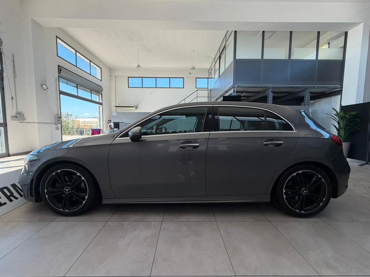 Mercedes-benz A 200 d Premium
