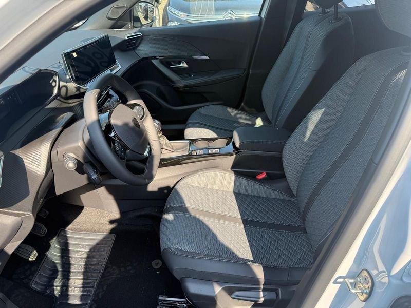 Peugeot 2008 2008 PureTech 100 S&S Allure