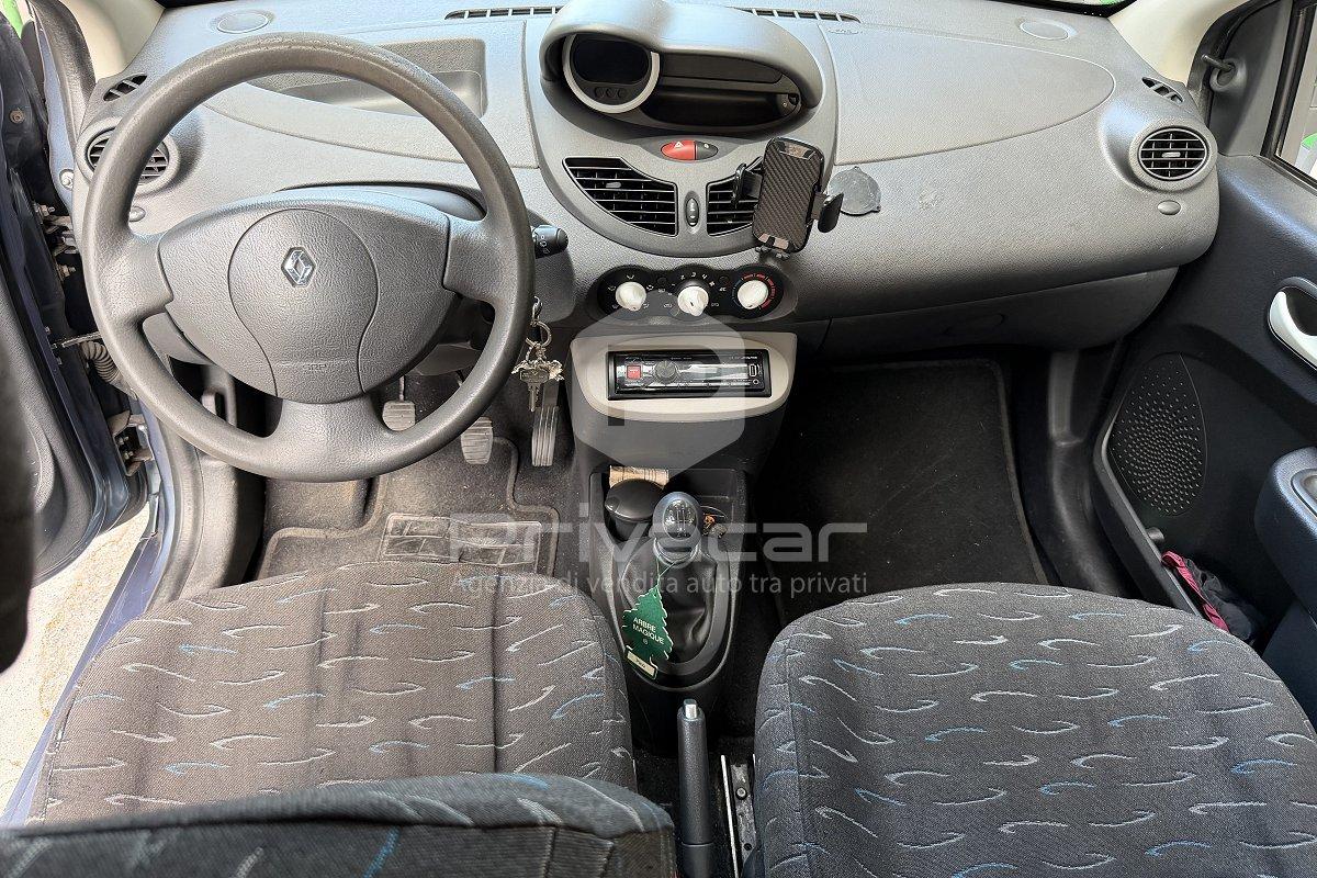 RENAULT Twingo 1.2 16V LEV Miss Sixty