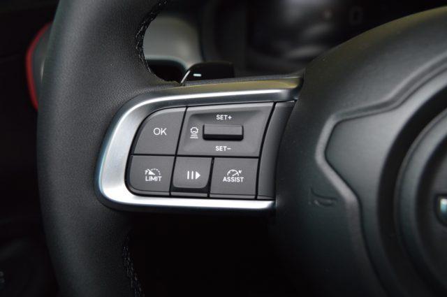 JEEP Avenger 1.2 Turbo 100 CV MHEV Summit Carplay Navi
