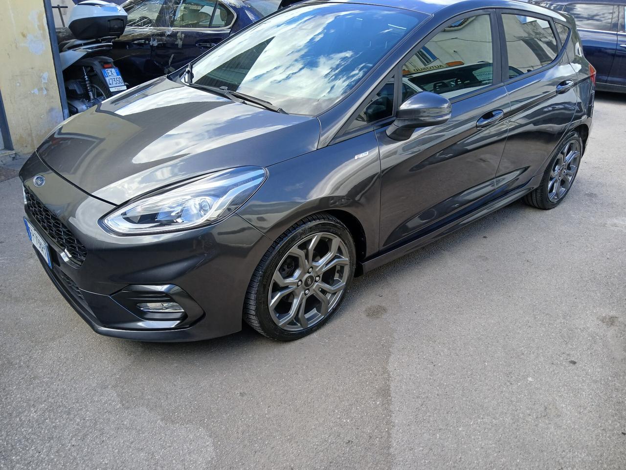 Ford Fiesta 1.5 TDCi 5 porte ST-Line