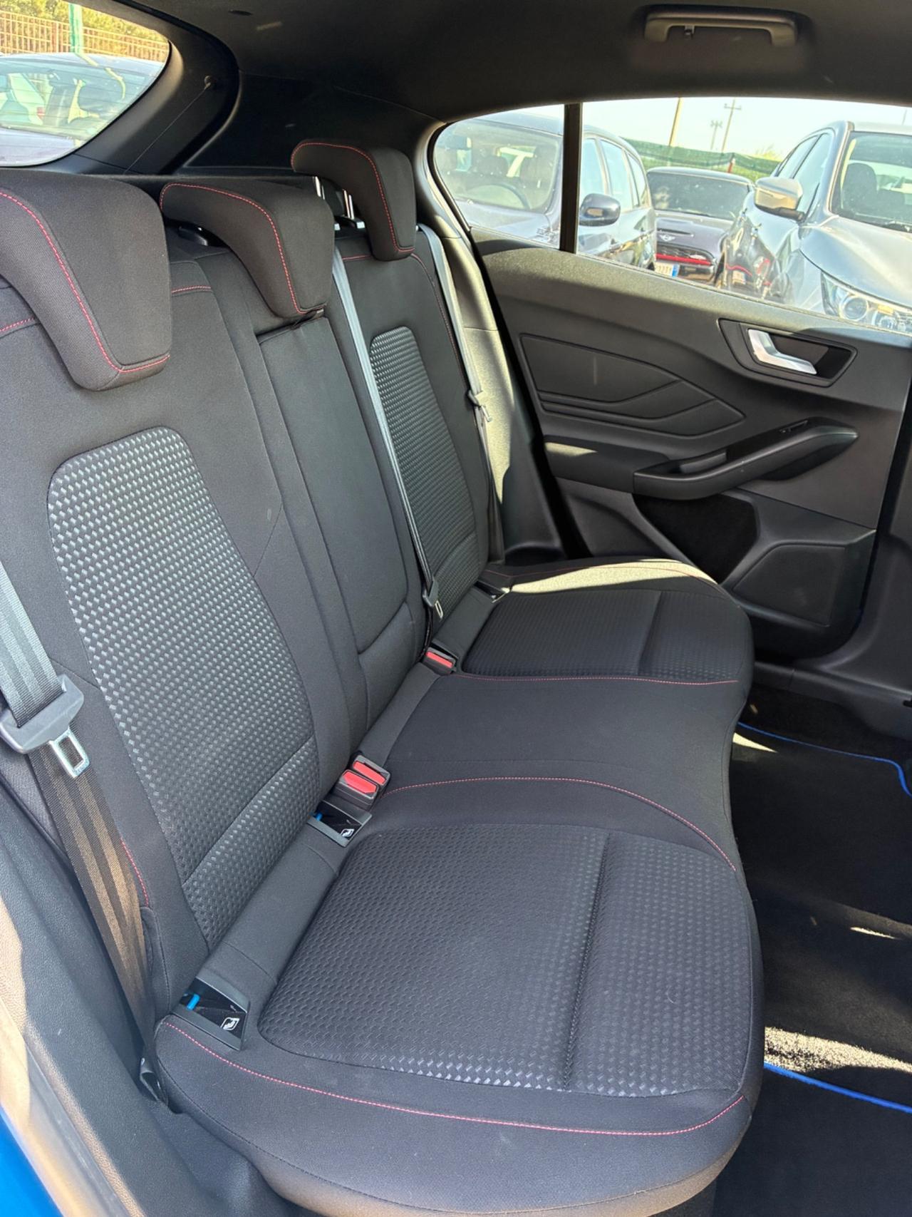 Ford Focus 1.0 EcoBoost Hybrid 155 CV Powershift 5p. ST-Line X