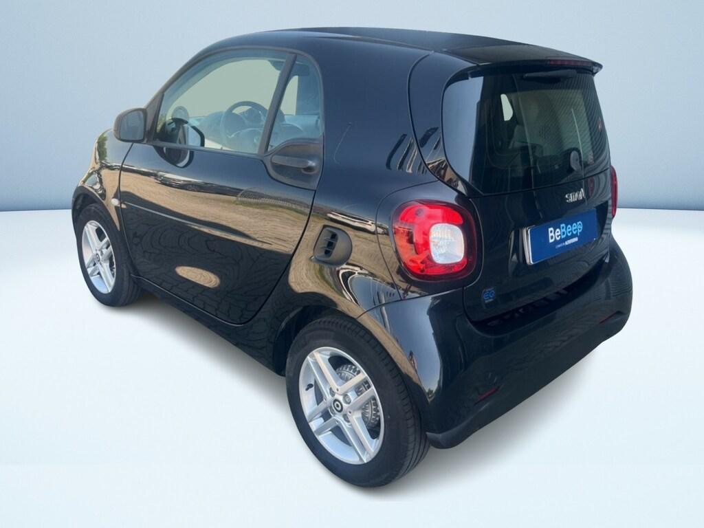 Smart fortwo EQ Pure