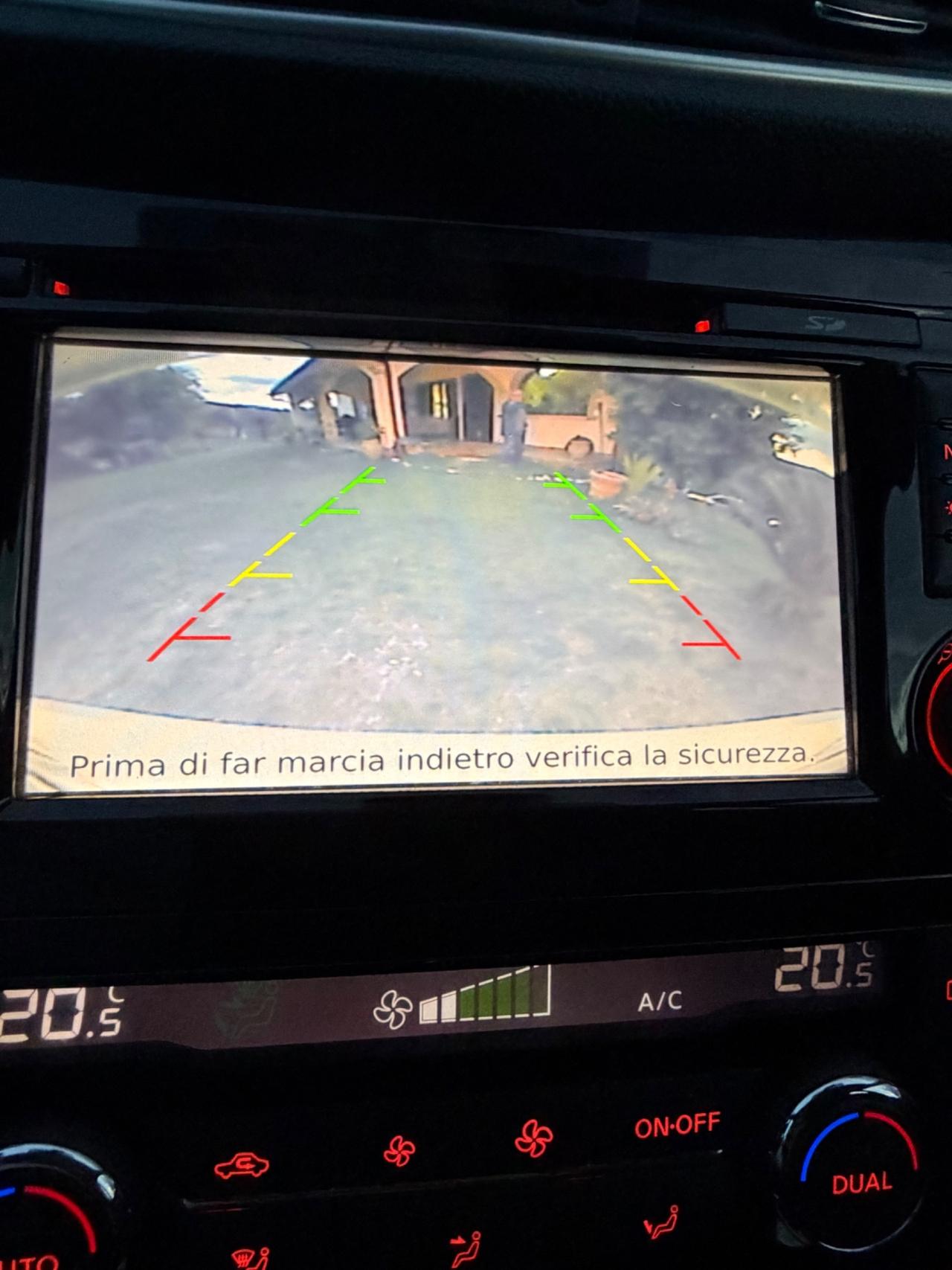 Nissan Qashqai 1.5 dCi Tekna