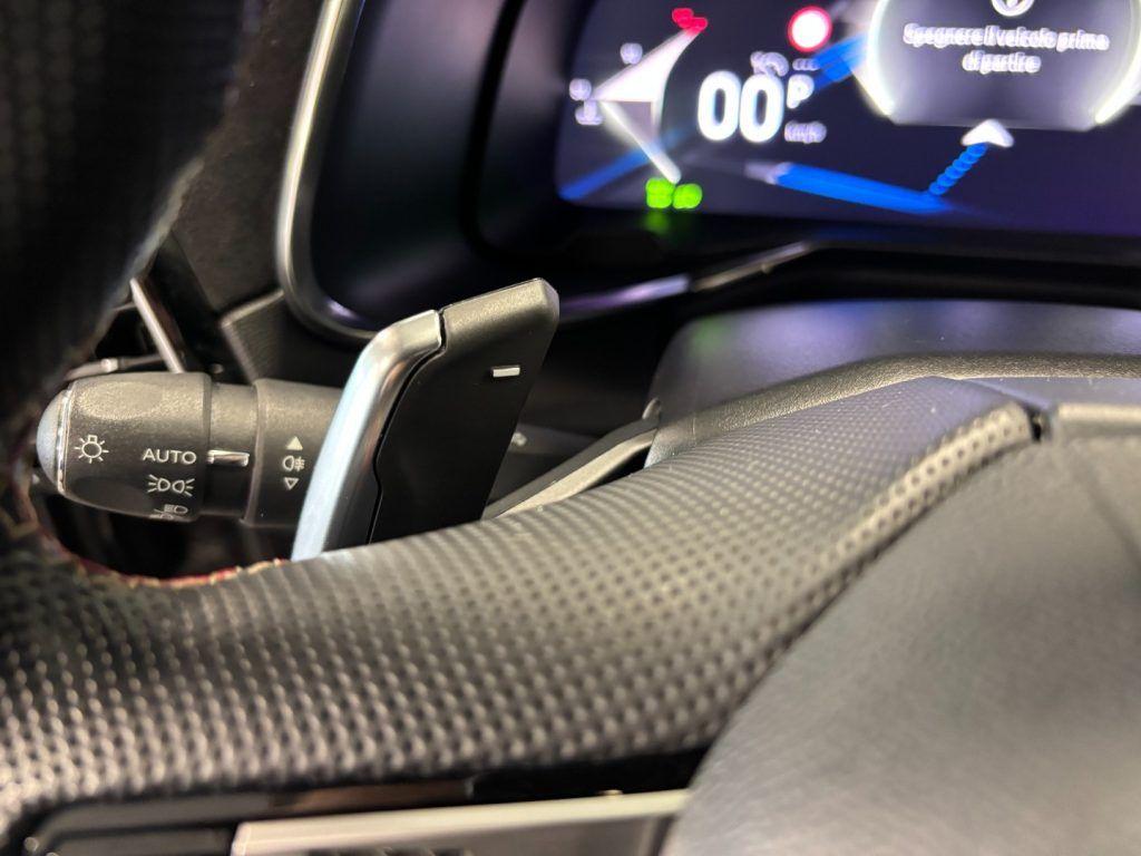 DS DS7 Performance Line + STRAFULL 1.5 BlueHDi AUTOMATICO