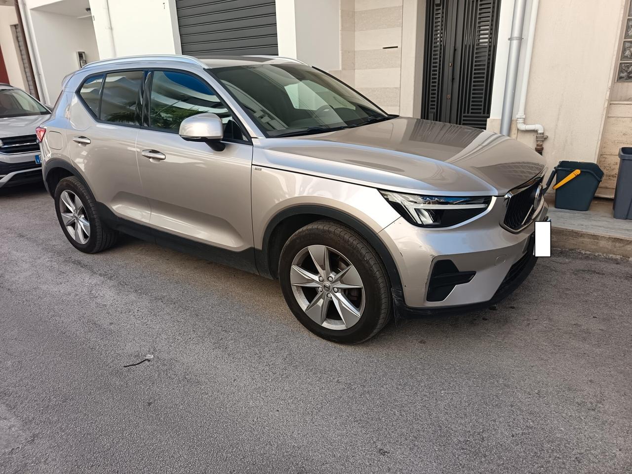 Volvo XC40 Core Autocarro N1 Detraibile al 100%