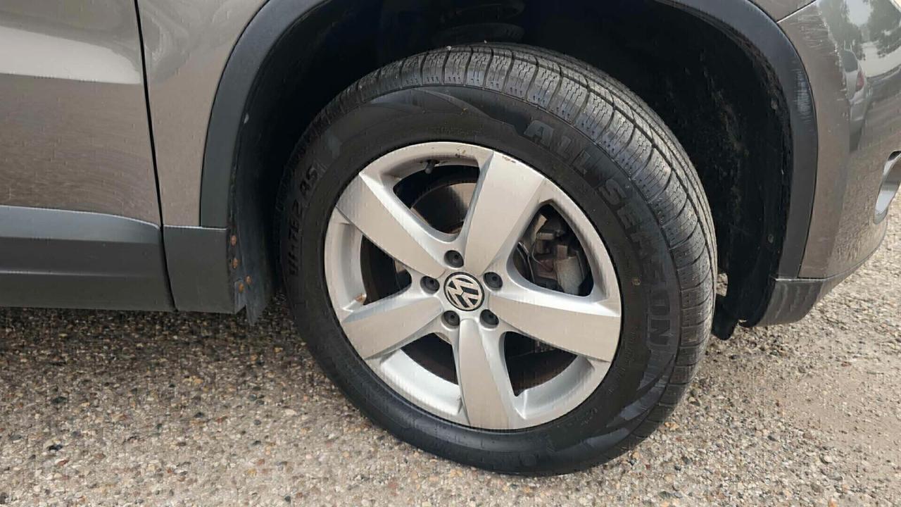 Volkswagen Tiguan 2.0 TDI DPF 4MOTION DSG Sport & Style