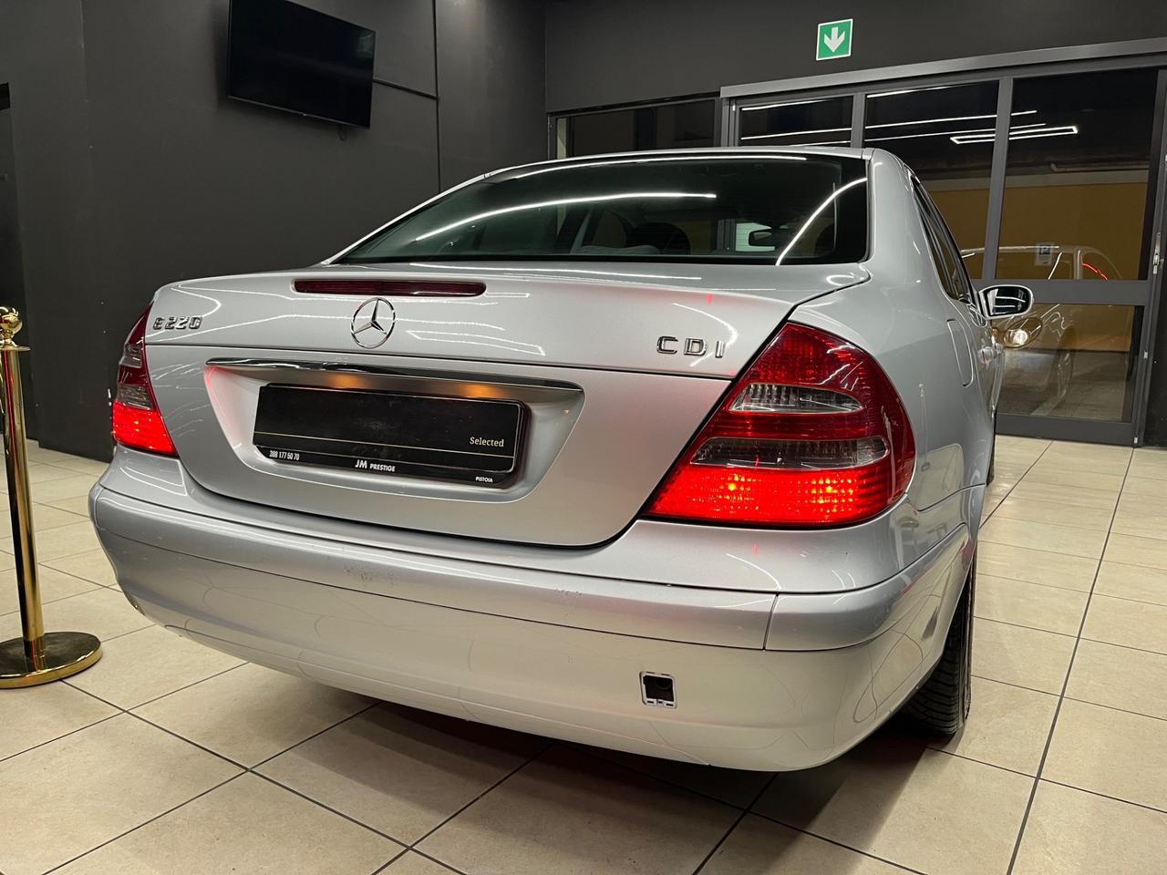 Mercedes-benz E 220 CDI cat Classic Automatico