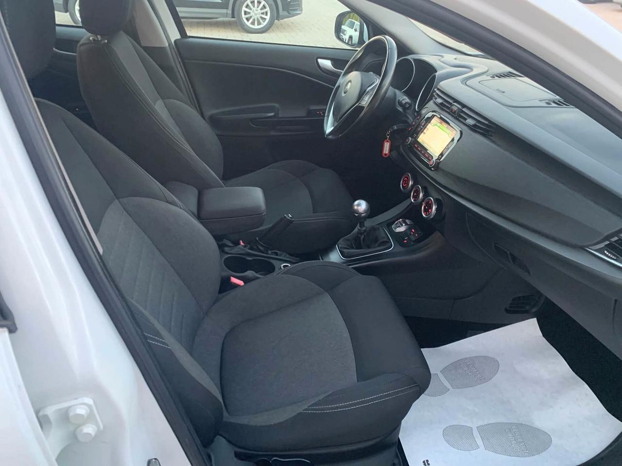 Alfa Romeo Giulietta 1.6 JTDm 120 CV 2017 NAVI