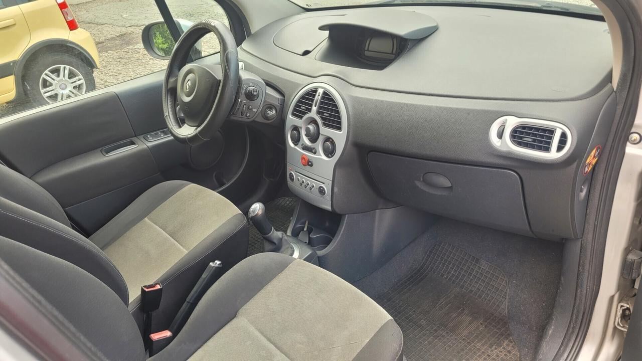 Renault Modus 1.2 16V Dynamique
