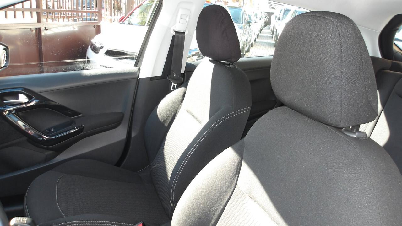 PEUGEOT 208 1.2 B/GPL-PREZZO PROMO!