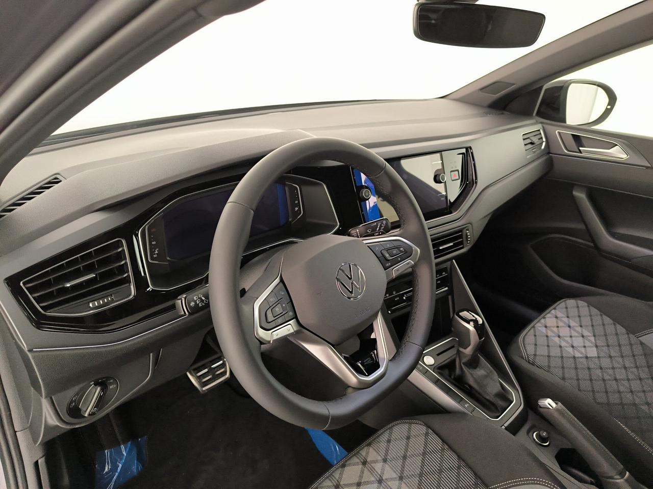 Volkswagen Taigo 1.0 tsi r-line plus 115cv dsg