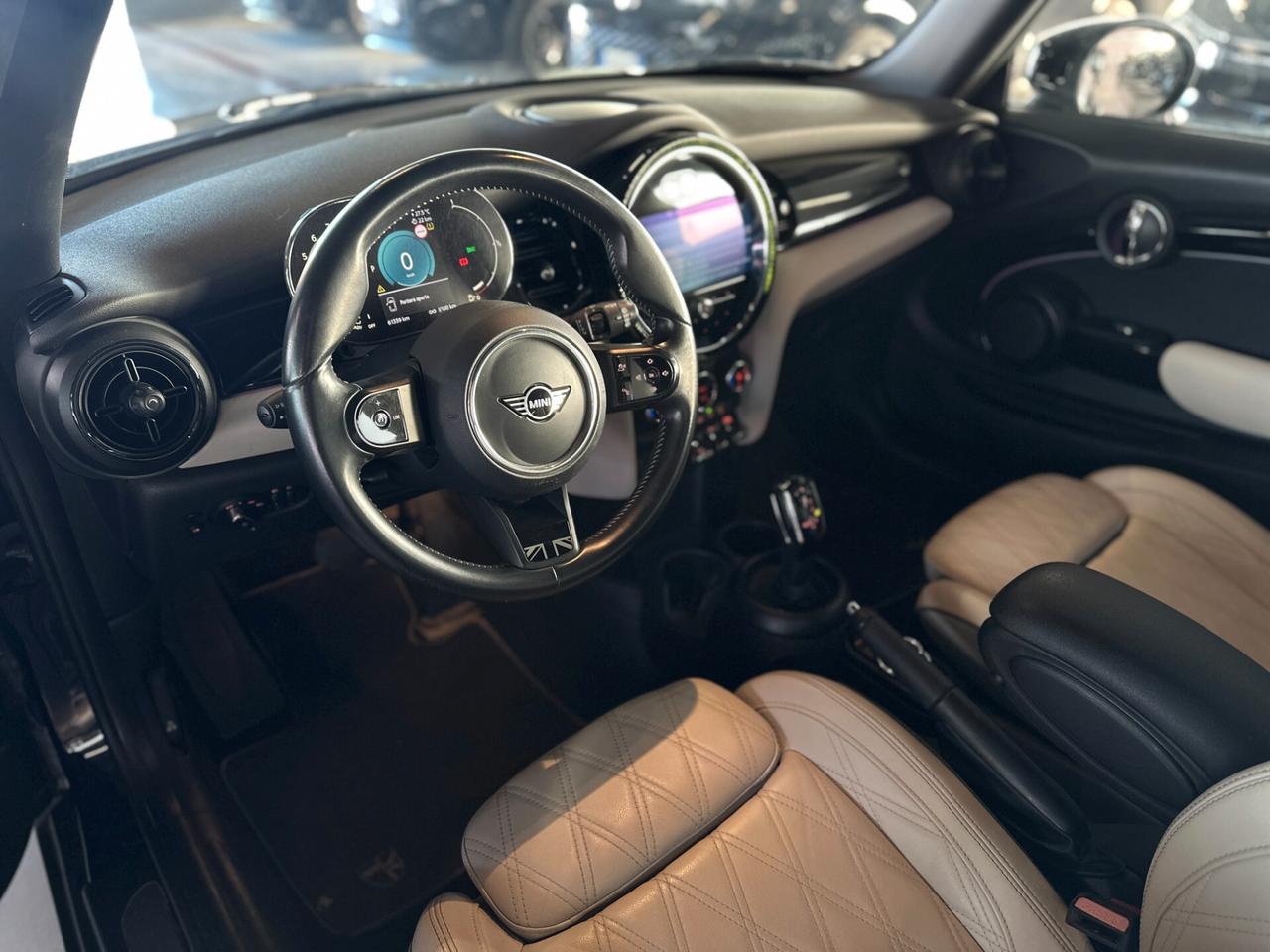 Mini 1.5 Cooper Yours