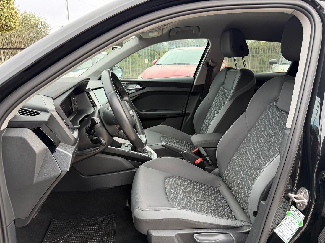 Audi A1 SPB TFSI S tronic line edition