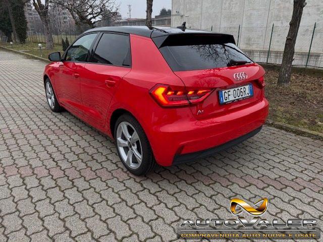 AUDI A1 citycarver 25 TFSI Navi
