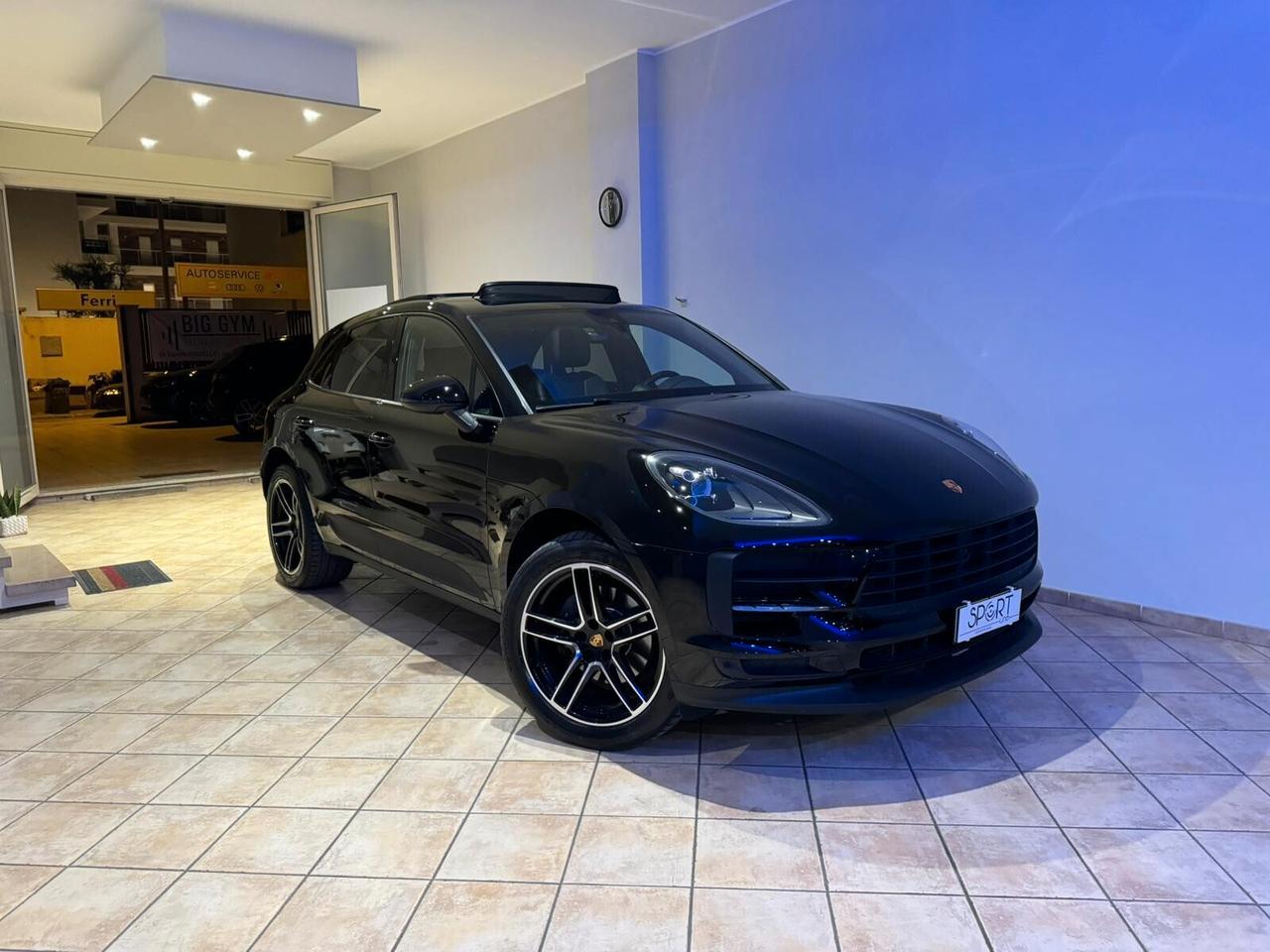 Porsche Macan 2.0 245CV TETTO