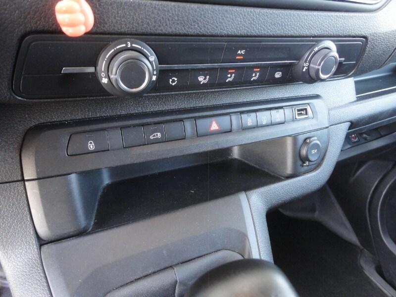 PEUGEOT Expert 4ª serie Expert BlueHDi 120 S&S...