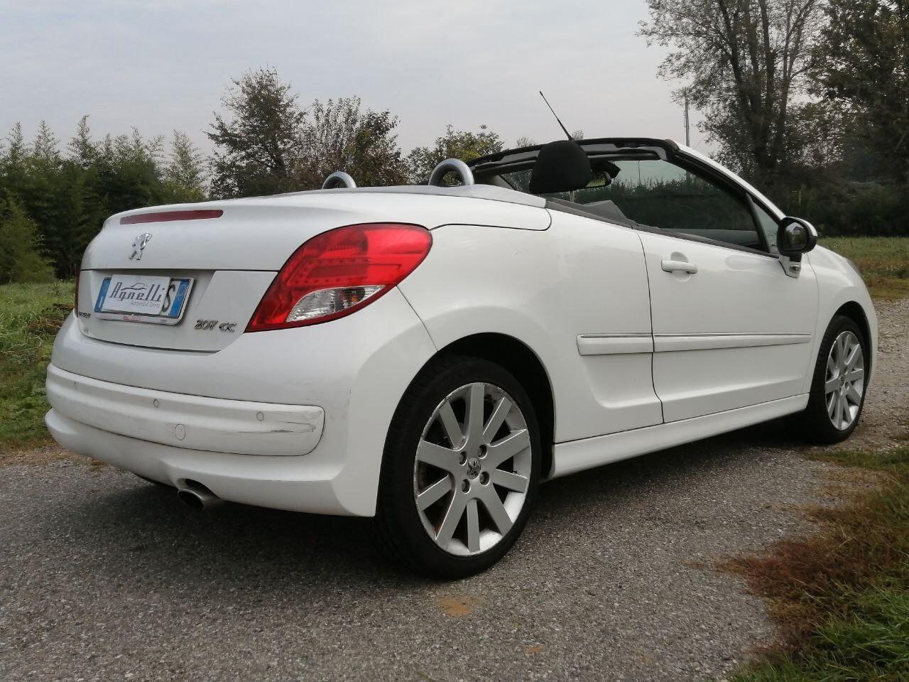 Peugeot 207 1.6 VTi 120CV CC Tecno