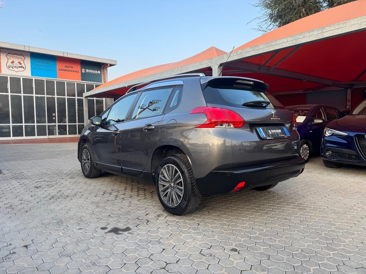 Peugeot 2008 1.2 ADATTA A NEOPTATENTATI PureTech 82 Allure
