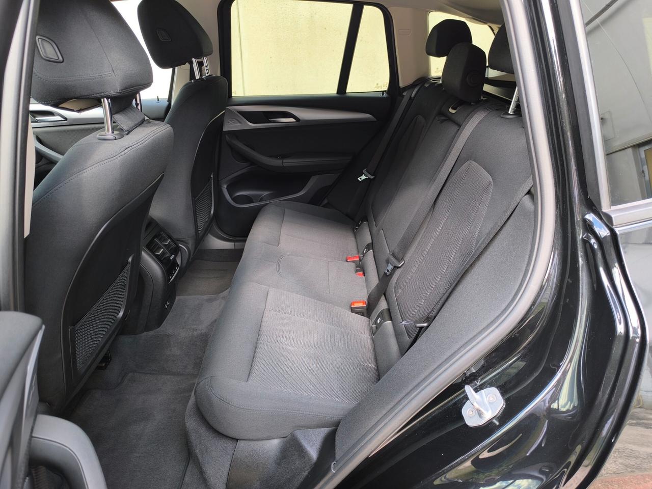 Bmw X3 xDrive20d Business Advantage
