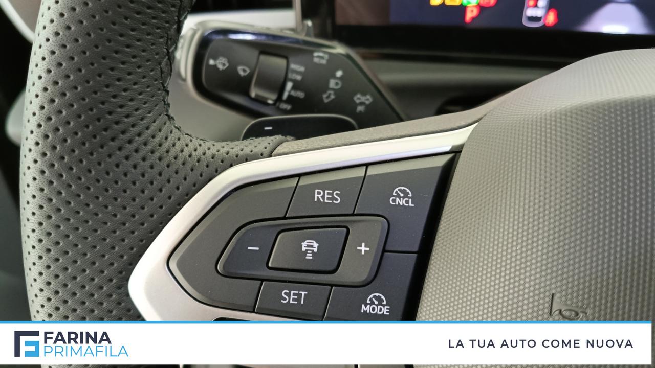 VOLKSWAGEN T-Roc II 2025 - T-Roc 1.5 etsi R-Line 150cv dsg
