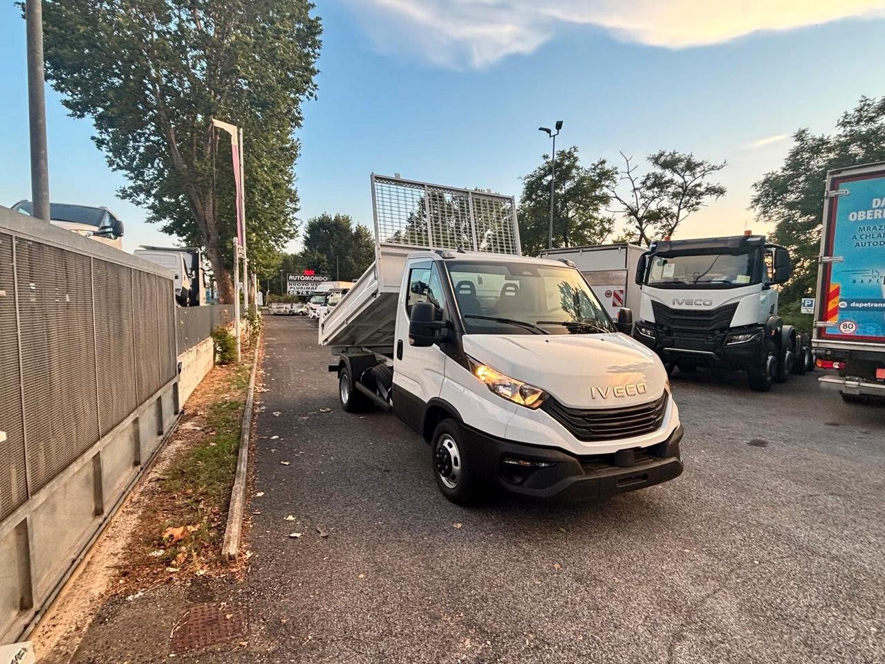 Iveco Daily 35C160 motore 3.0 nuovo modello Ribaltabile