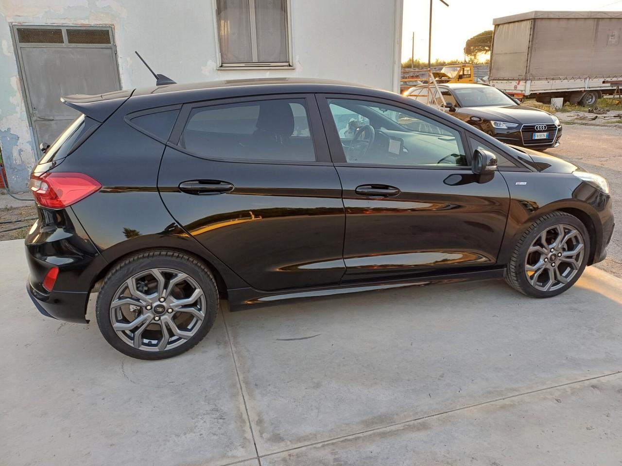 Ford Fiesta 1.0 Ecoboost 125 CV 5 porte ST-Line 2018 59MILA KM