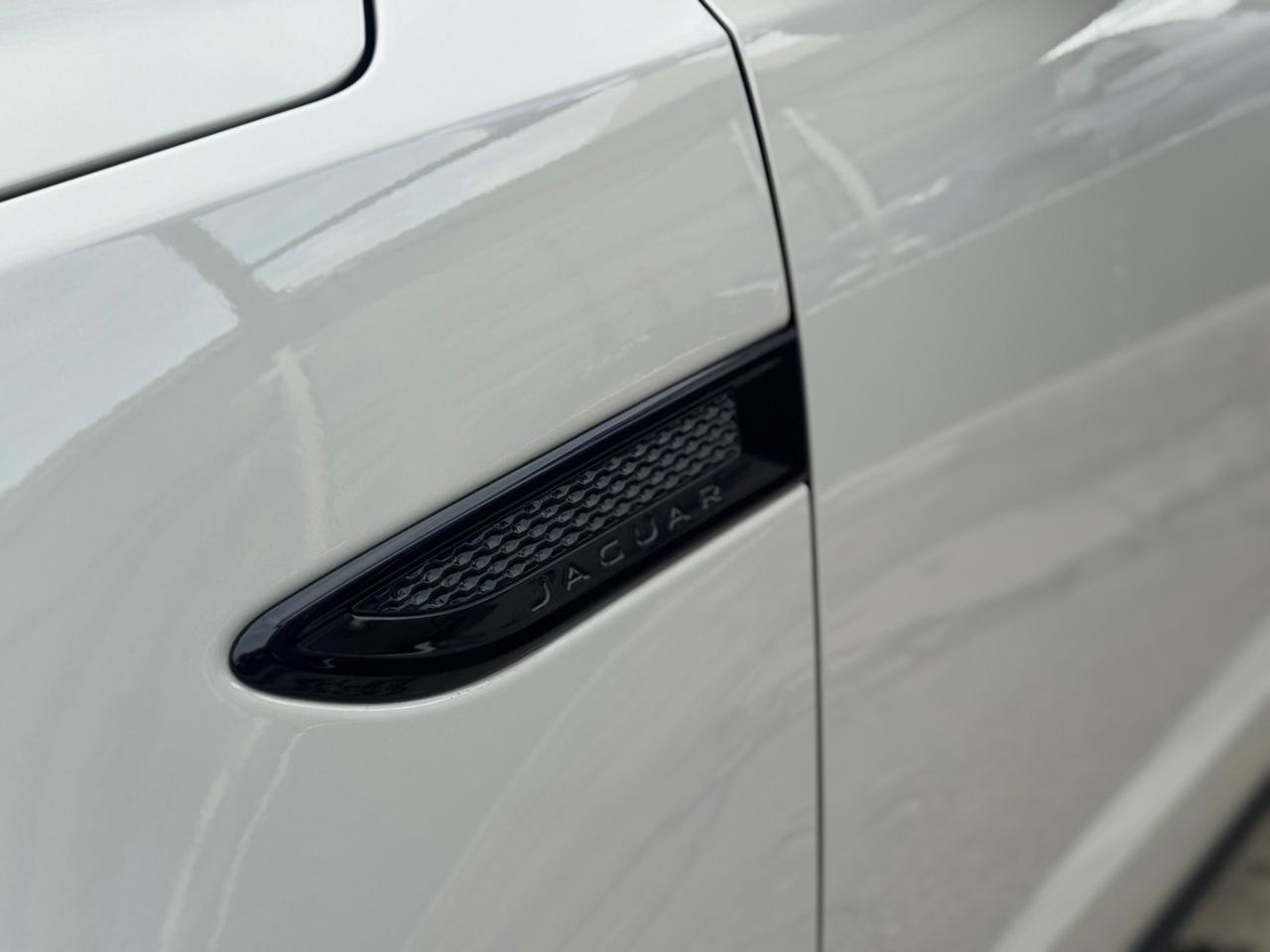 JAGUAR E-PACE 20D 150 CV R-DYNAMIC R20 PELLE FULL