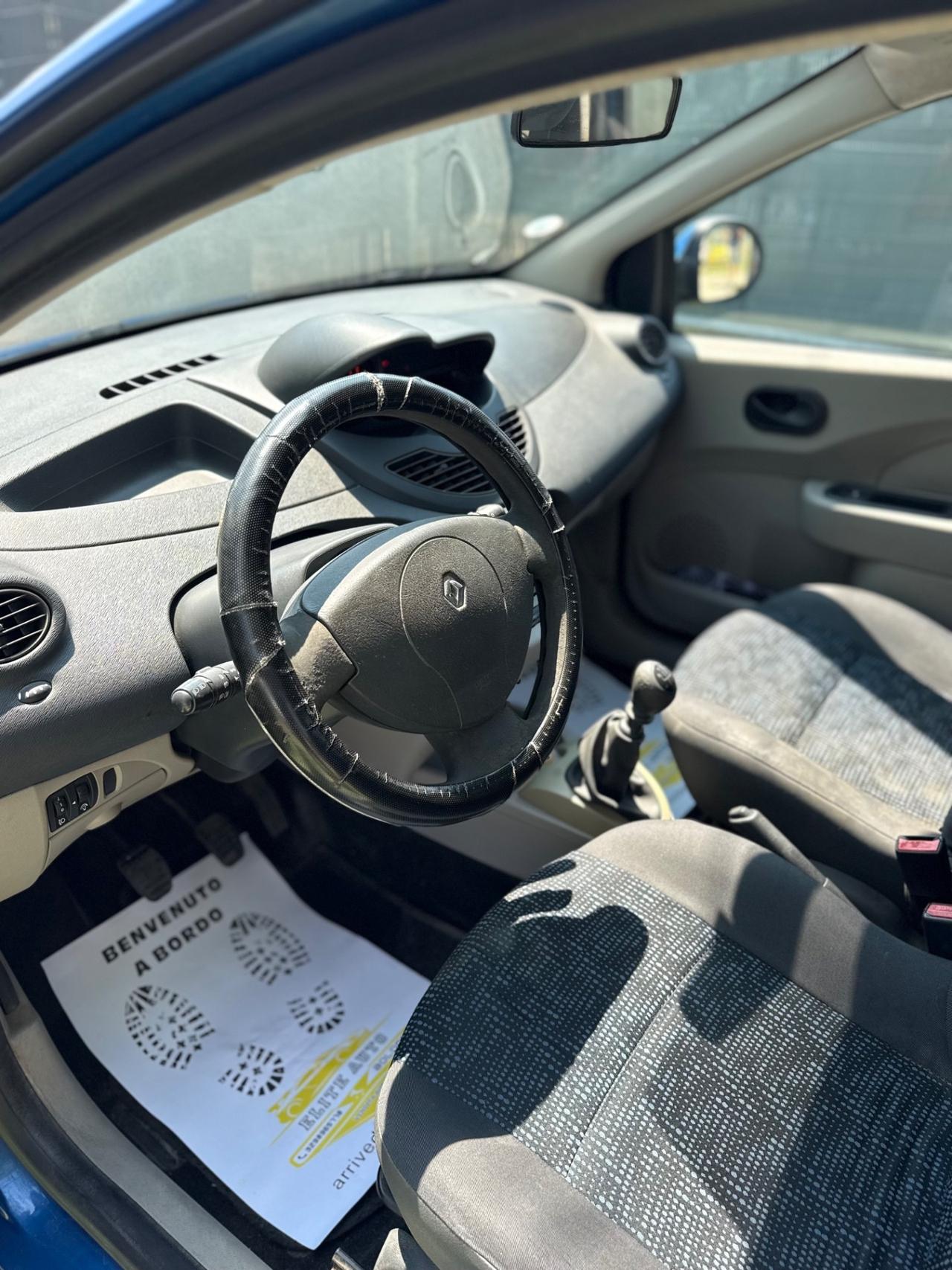 Renault TWINGO 1.2 16V LEV BENZINA NEOPATENTATI