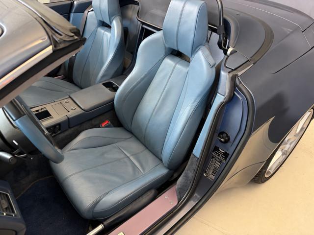 ASTON MARTIN Vantage VANTAGE ROADSTER V8