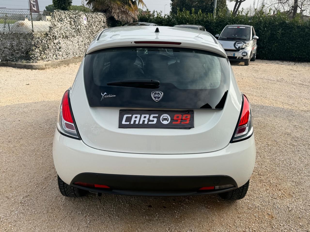 Lancia Ypsilon 1.2 69 CV 5 porte GPL Ecochic Platinum
