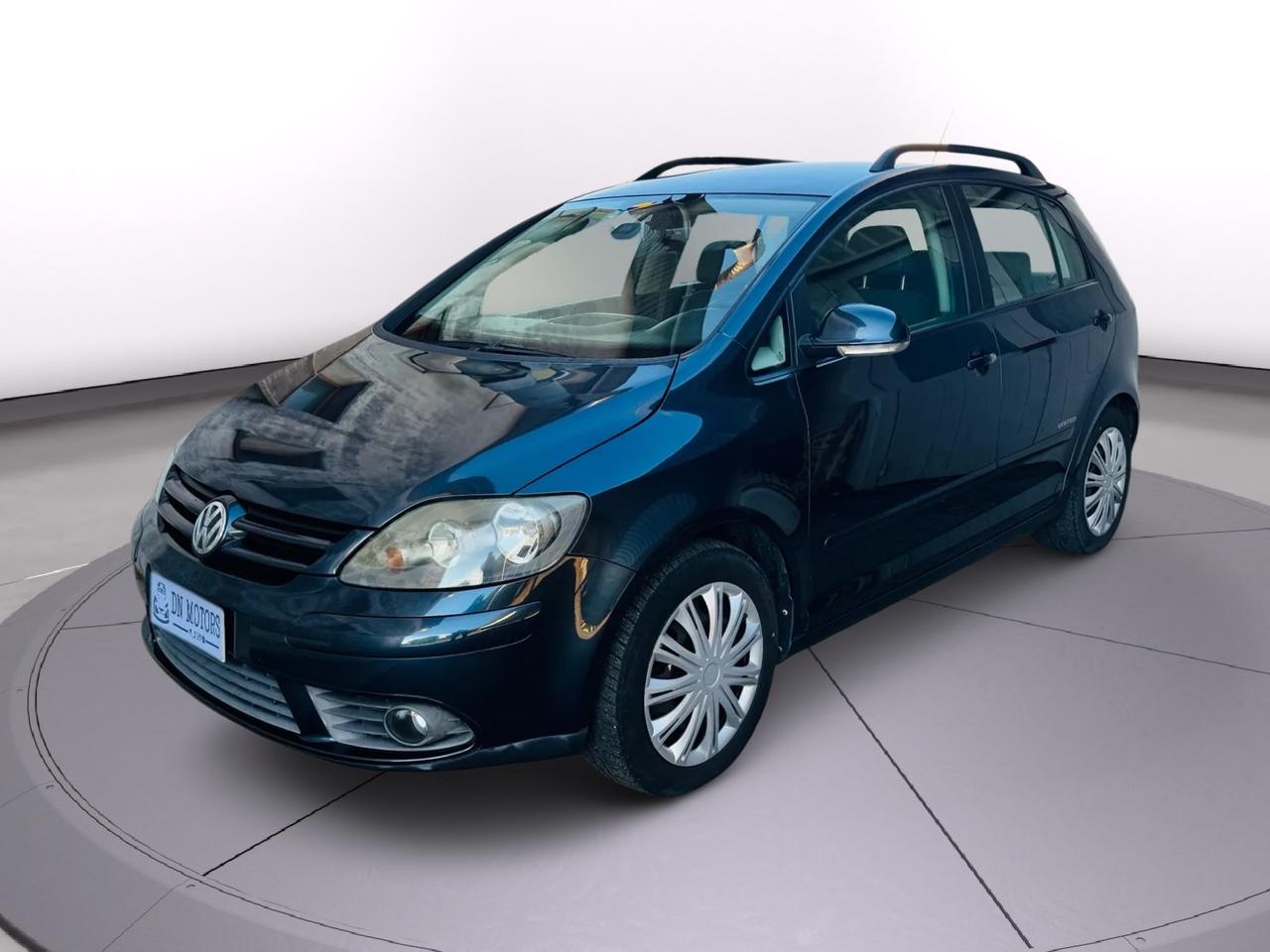 Volkswagen Golf Plus 1.6 benzina 2009 neo patentati