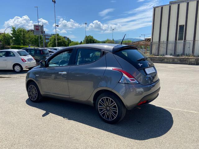 LANCIA Ypsilon *PROMO* 1.0 S&S Hybrid Gold