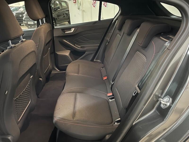 Ford Focus 1.5 EcoBlue 115 CV automatico 5p. ST-Line