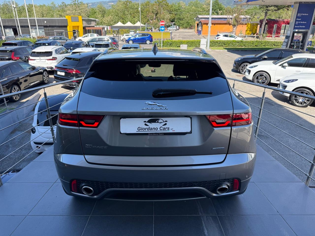 Jaguar E-Pace 2.0D 180 CV AWD aut. R-Dynamic