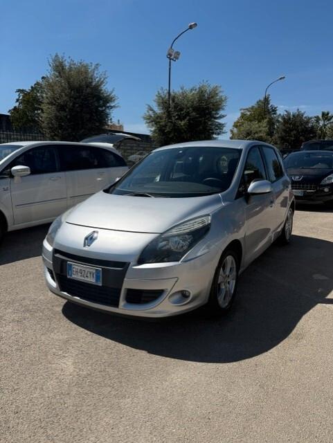 Renault Scenic Scénic X-Mod 1.5 dCi 110CV Dynamique