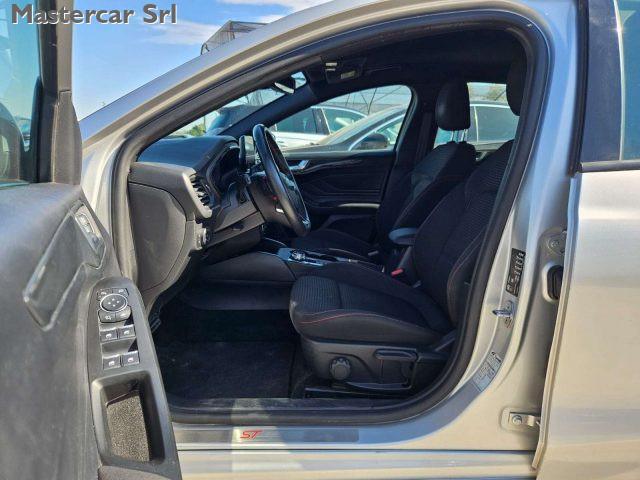 FORD Focus BERLINA 1.5 ecoblue ST-Line Co-pilot s - GB851ZL
