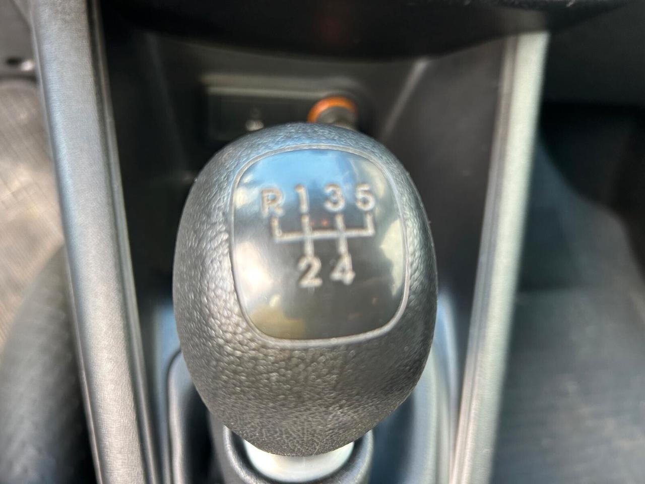 Kia Venga LX 1.4 CVVT 90 CV 5mt NEOPATENTATI