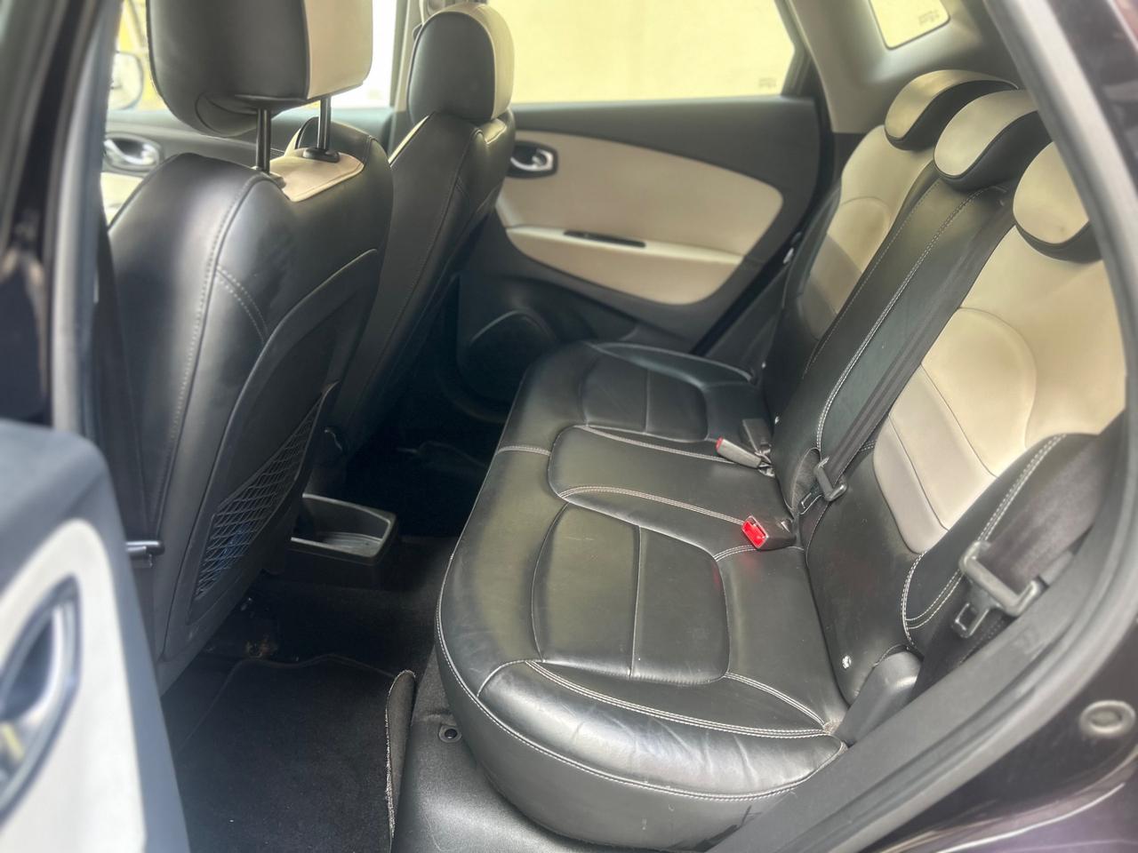 Renault Captur TCe 120 CV Start&Stop Energy Initiale Paris