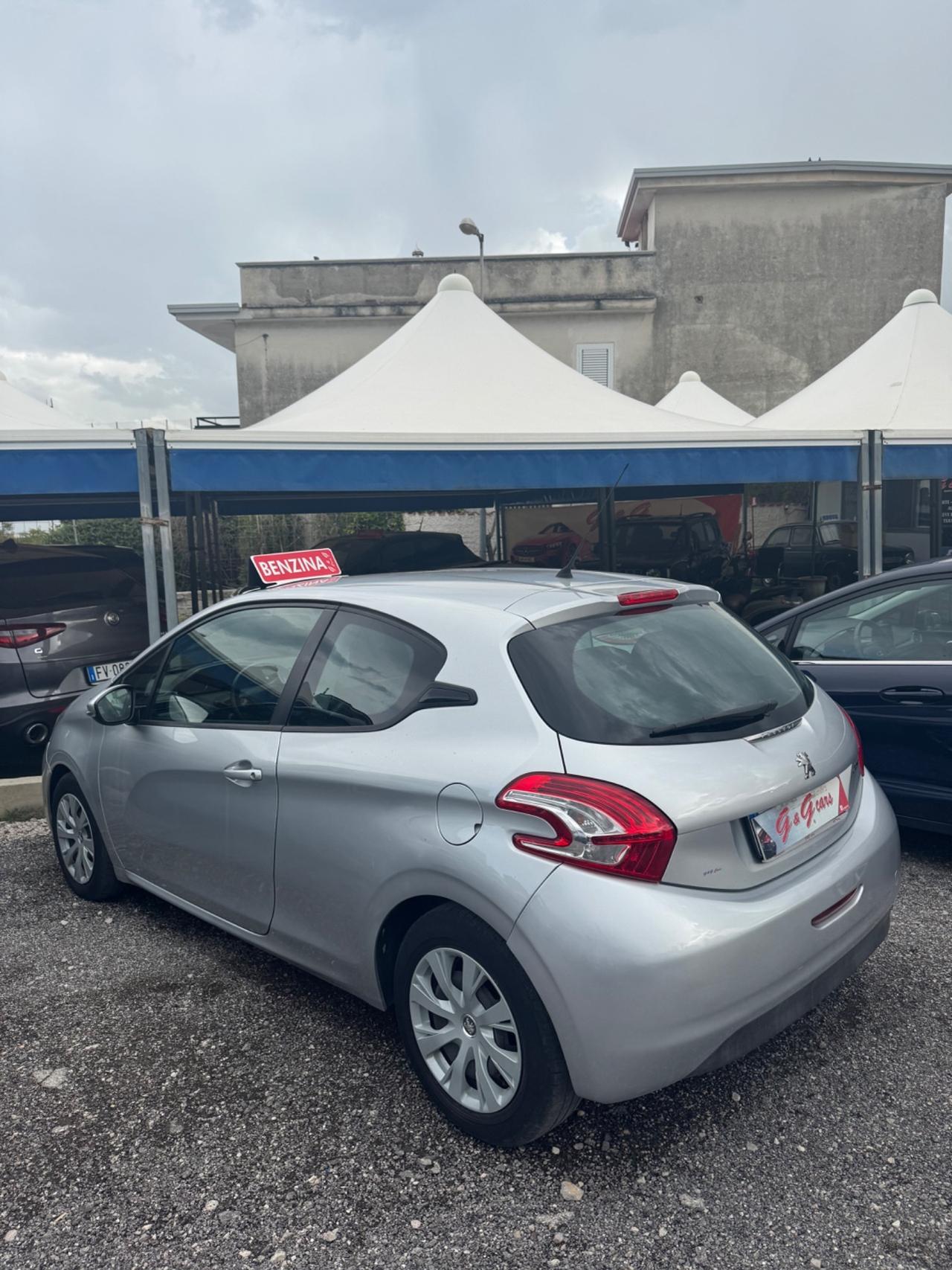 Peugeot 208 1.2 VTi 82 CV 5 porte Active