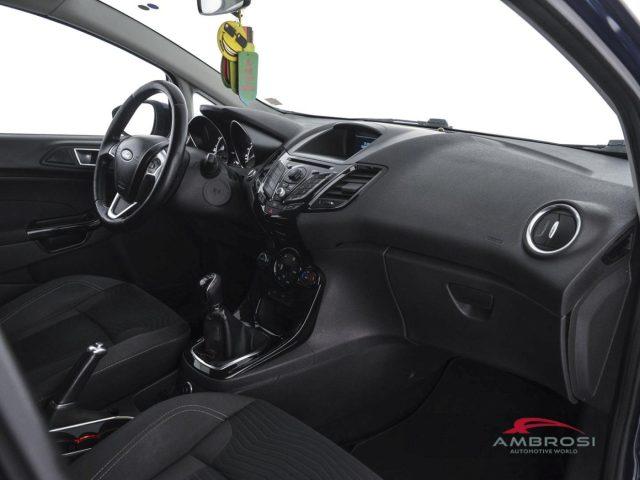 FORD Fiesta 1.4 5p. Bz.- GPL Titanium - PER OPERATORI DEL SETT