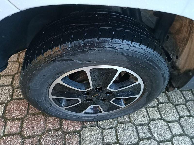 Dacia Duster I 2014 1.6 Laureate 4x2 S&S my16