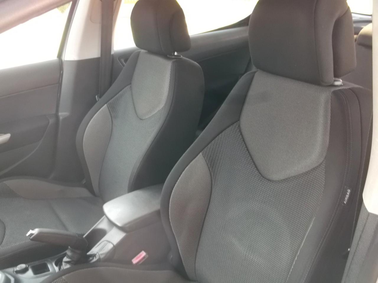 Peugeot 308 1.6 HDi Neopatentati 2009