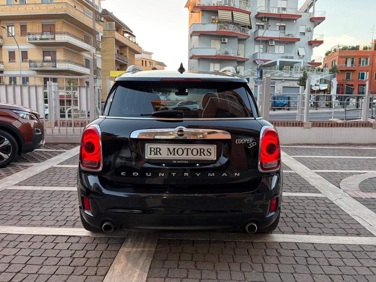 Mini Cooper SD Countryman ALL4 Total Black +C.AUTO-NAVI-H.K-LED !!