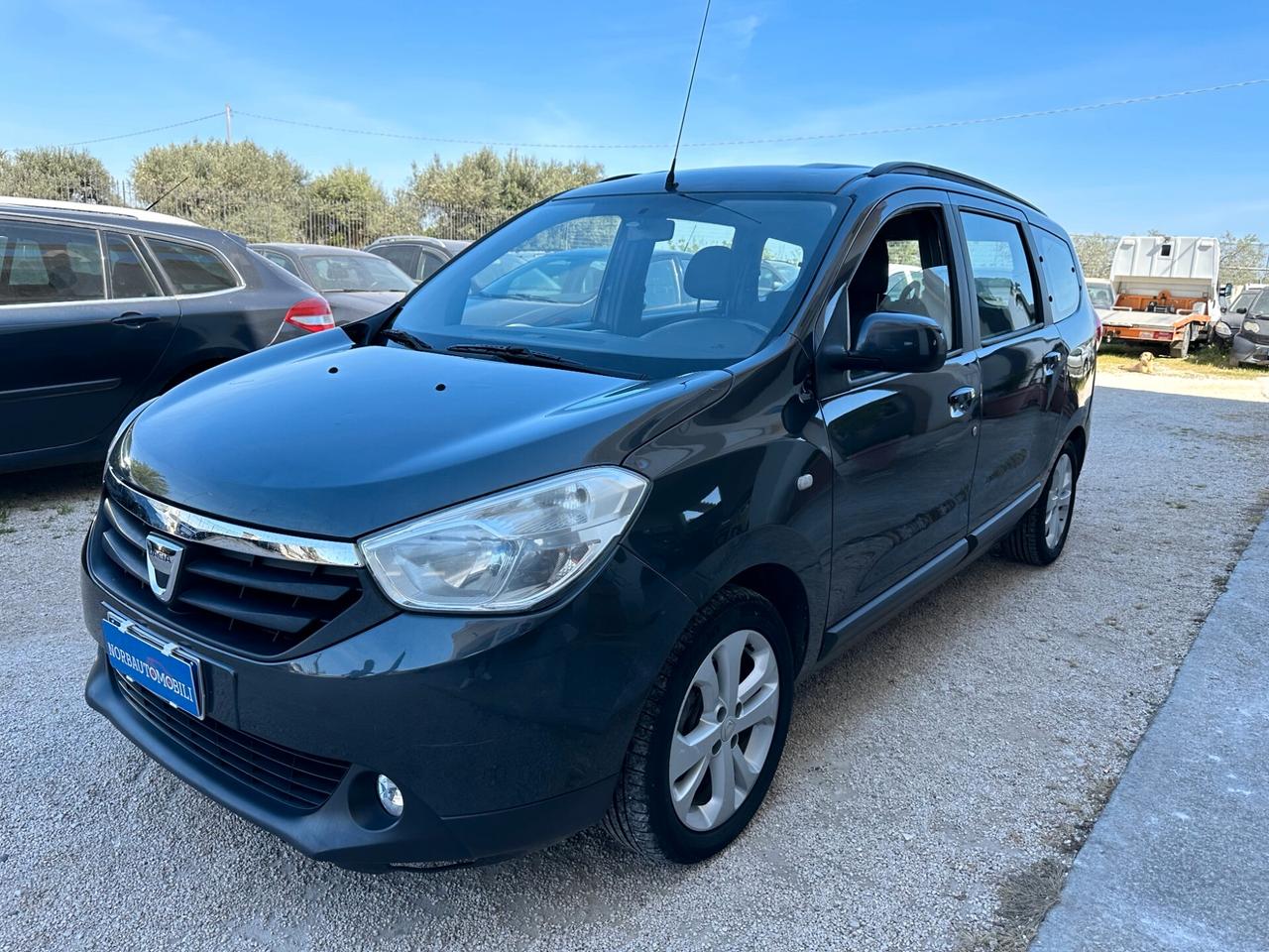 Dacia Lodgy 1.5 dCi 110CV 7pt Gancio Traino NAVI