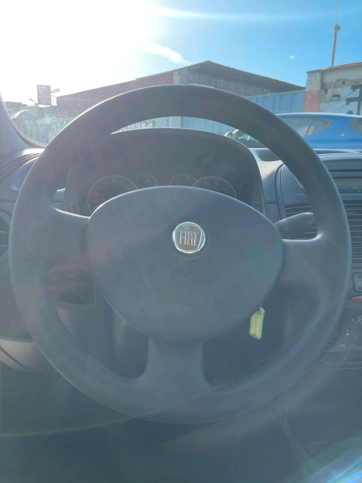 Fiat Punto 1.3 MJT Autocarro