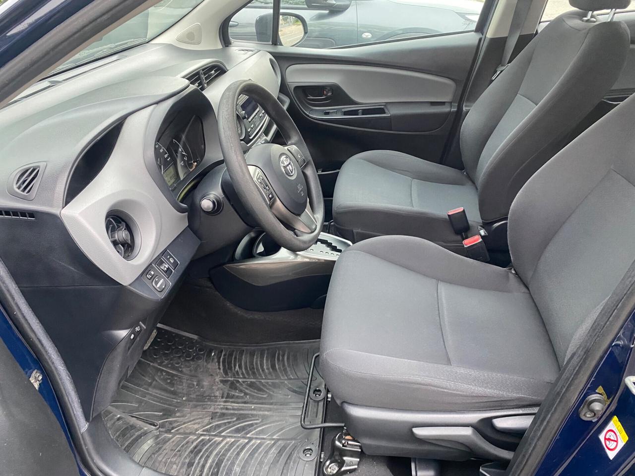 Toyota Yaris 1.5 Hybrid 5 porte Active