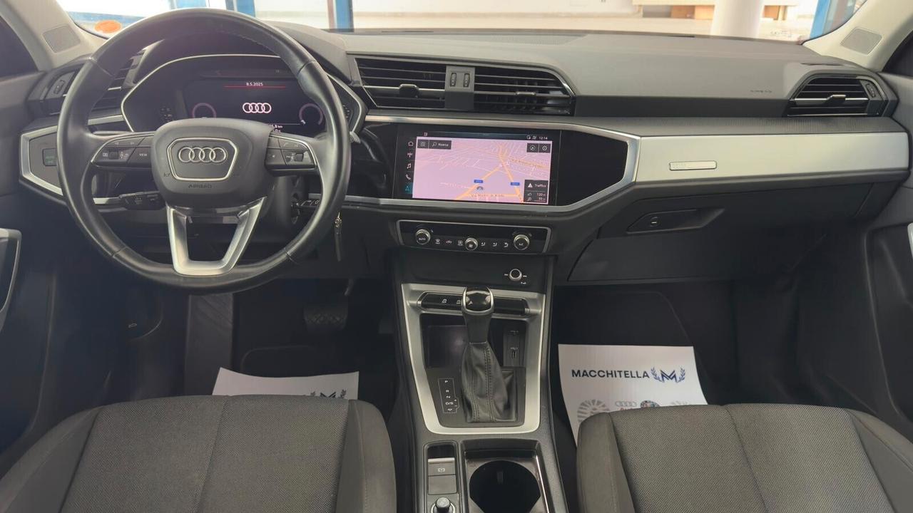 Audi Q3 35 TDI S tronic Business